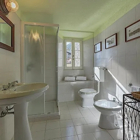 Sleeps 8 Wifi Rezzonico