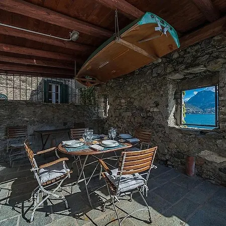 Villa Sleeps 8 Wifi *
