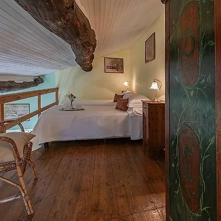 Sleeps 8 Wifi * Rezzonico